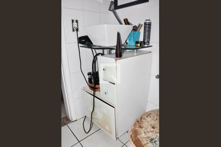 Casa de condomínio para alugar com 100m², 2 quartos e 2 vagasBanheiro dos Quartos