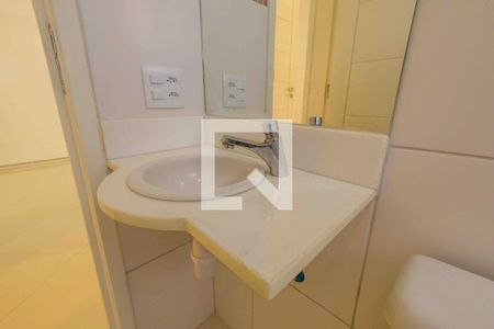 Apartamento à venda com 87m², 2 quartos e 1 vaga Apartamento à venda com 87m², 2 quartos e 1 vagaBanheiro Social