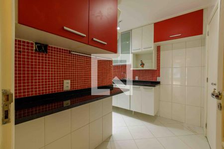 Apartamento à venda com 87m², 2 quartos e 1 vaga Apartamento à venda com 87m², 2 quartos e 1 vagaCozinha