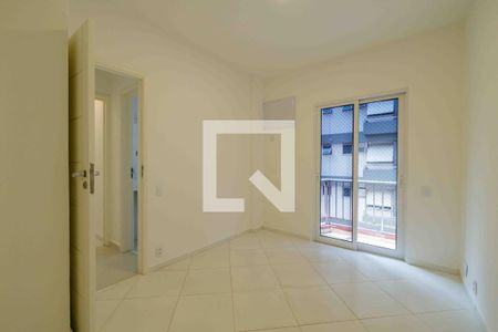 Apartamento à venda com 87m², 2 quartos e 1 vaga Apartamento à venda com 87m², 2 quartos e 1 vagaQuarto