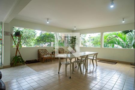 Studio à venda com 27m², 1 quarto e sem vagaÁrea comum - Salão de festas