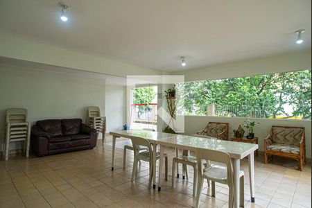 Studio à venda com 27m², 1 quarto e sem vagaÁrea comum - Salão de festas