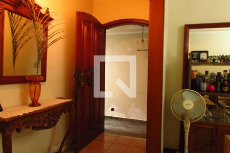 Hall de entrada de casa à venda com 3 quartos, 250m² em Jardim Bonfiglioli, São Paulo