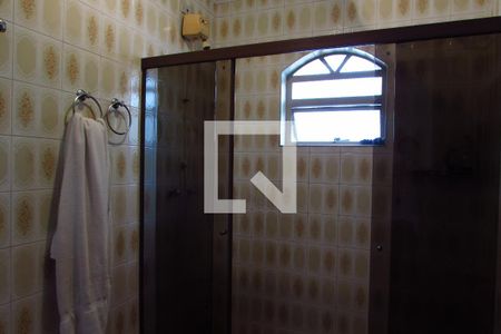 Casa à venda com 250m², 3 quartos e 4 vagasBanheiro Suíte 3