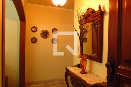 Hall de entrada de casa à venda com 3 quartos, 250m² em Jardim Bonfiglioli, São Paulo