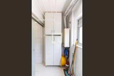 Apartamento para alugar com 65m², 2 quartos e 2 vagas Apartamento para alugar com 65m², 2 quartos e 2 vagasLavanderia