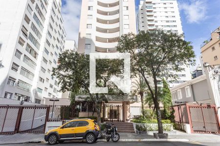 Apartamento para alugar com 65m², 2 quartos e 2 vagas Apartamento para alugar com 65m², 2 quartos e 2 vagasFachada