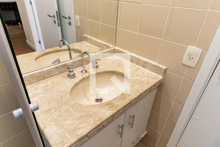 Apartamento para alugar com 65m², 2 quartos e 2 vagas Apartamento para alugar com 65m², 2 quartos e 2 vagasBanheiro da Semi Suíte