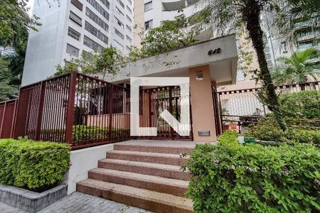 Apartamento para alugar com 65m², 2 quartos e 2 vagas Apartamento para alugar com 65m², 2 quartos e 2 vagasFachada