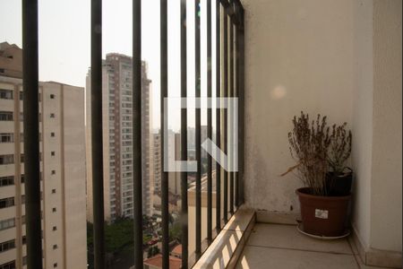 Apartamento à venda com 145m², 3 quartos e 2 vagas Apartamento à venda com 145m², 3 quartos e 2 vagasVaranda da Sala