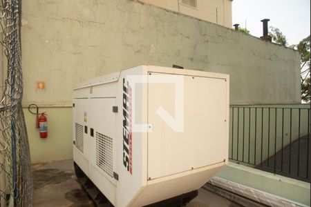 Apartamento à venda com 145m², 3 quartos e 2 vagas Apartamento à venda com 145m², 3 quartos e 2 vagasGerador de energia