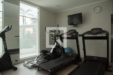 Apartamento à venda com 145m², 3 quartos e 2 vagas Apartamento à venda com 145m², 3 quartos e 2 vagasÁrea comum - Academia