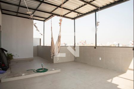 Apartamento à venda com 145m², 3 quartos e 2 vagas Apartamento à venda com 145m², 3 quartos e 2 vagasTerraço