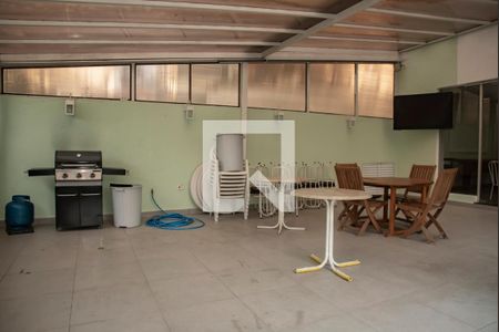 Apartamento à venda com 145m², 3 quartos e 2 vagas Apartamento à venda com 145m², 3 quartos e 2 vagasÁrea comum - Churrasqueira