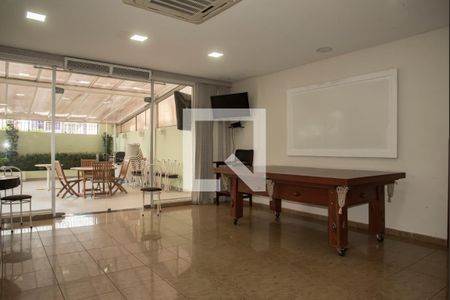 Apartamento à venda com 145m², 3 quartos e 2 vagas Apartamento à venda com 145m², 3 quartos e 2 vagasÁrea comum - Salão de festas