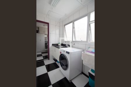 Apartamento à venda com 101m², 3 quartos e 2 vagas Apartamento à venda com 101m², 3 quartos e 2 vagasÁrea de serviço