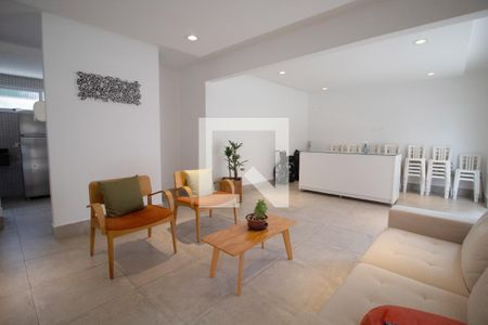 Apartamento à venda com 101m², 3 quartos e 2 vagas Apartamento à venda com 101m², 3 quartos e 2 vagasÁrea comum - Salão de festas