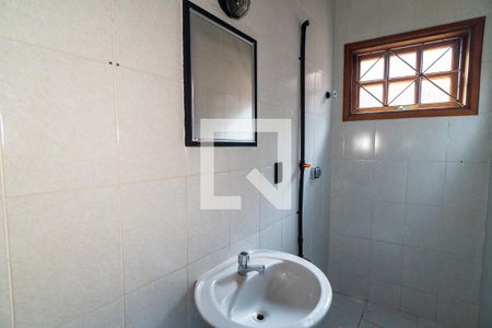 Casa à venda com 189m², 3 quartos e 6 vagasBanheiro Social