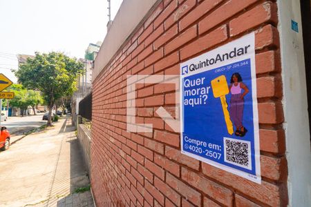 Casa à venda com 189m², 3 quartos e 6 vagasPlaquinha