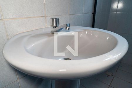 Casa à venda com 189m², 3 quartos e 6 vagasBanheiro Social Detalhe