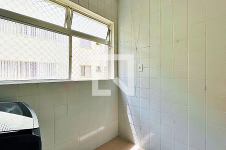 Apartamento à venda com 65m², 2 quartos e 1 vagaÁrea de Serviço
