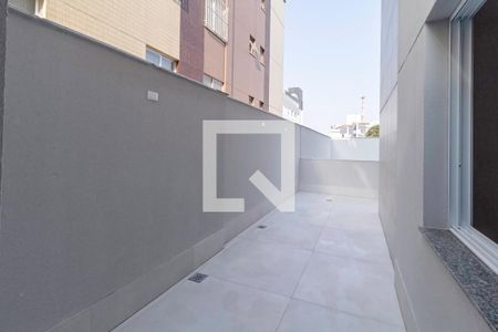 Apartamento à venda com 160m², 3 quartos e 3 vagas Apartamento à venda com 160m², 3 quartos e 3 vagasÁrea privativa