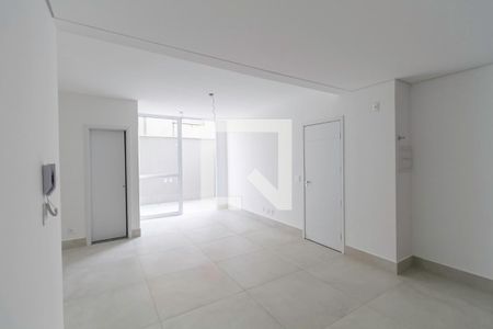Sala de apartamento à venda com 3 quartos, 160m² em Padre Eustáquio, Belo Horizonte