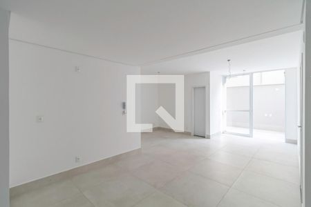 Sala de apartamento à venda com 3 quartos, 160m² em Padre Eustáquio, Belo Horizonte