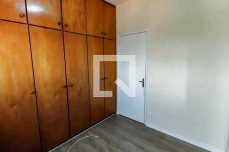 Apartamento à venda com 70m², 2 quartos e 2 vagas Apartamento à venda com 70m², 2 quartos e 2 vagasQuarto 2