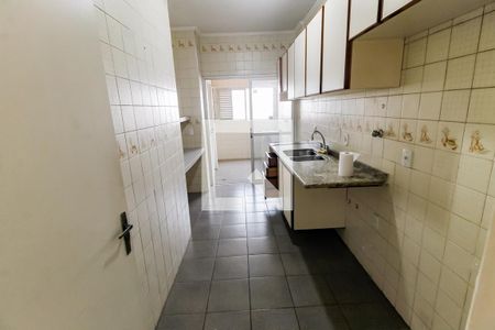 Apartamento à venda com 70m², 2 quartos e 2 vagas Apartamento à venda com 70m², 2 quartos e 2 vagasCozinha - Armários