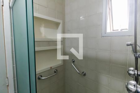 Apartamento à venda com 70m², 2 quartos e 2 vagas Apartamento à venda com 70m², 2 quartos e 2 vagasBanheiro