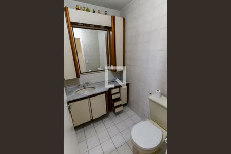 Apartamento à venda com 70m², 2 quartos e 2 vagas Apartamento à venda com 70m², 2 quartos e 2 vagasBanheiro