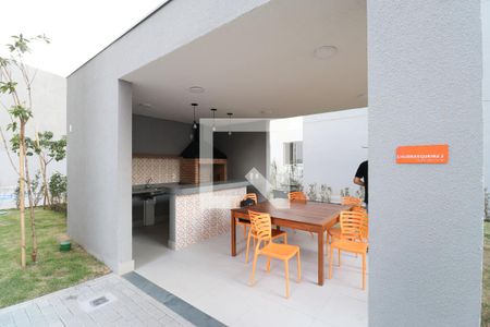 Apartamento à venda com 40m², 2 quartos e sem vagaÁrea comum - Churrasqueira