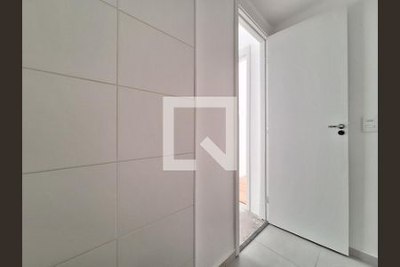Apartamento à venda com 40m², 2 quartos e sem vagaBanheiro