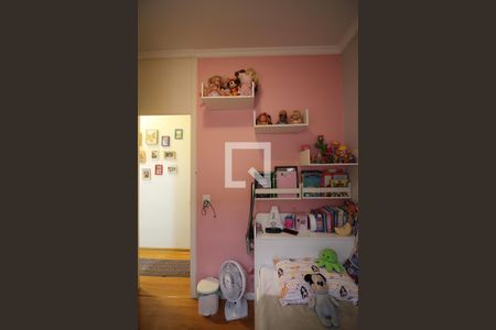 Casa de condomínio à venda com 130m², 3 quartos e 2 vagasQuarto 2