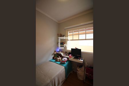 Casa de condomínio à venda com 130m², 3 quartos e 2 vagasQuarto 2