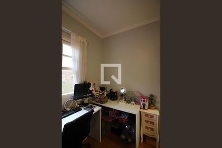 Casa de condomínio à venda com 130m², 3 quartos e 2 vagasQuarto 3