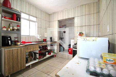 Casa para alugar com 120m², 3 quartos e sem vagaCozinha e Área de Serviço