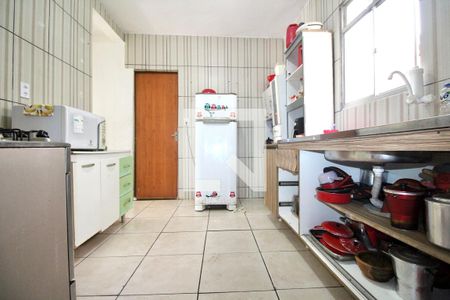 Casa para alugar com 120m², 3 quartos e sem vagaCozinha e Área de Serviço