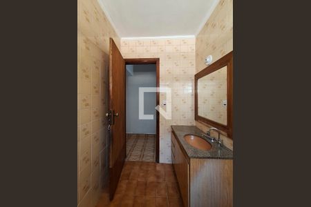 Casa à venda com 170m², 3 quartos e 1 vagaBanheiro