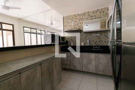 Apartamento para alugar com 125m², 2 quartos e 2 vagasCozinha