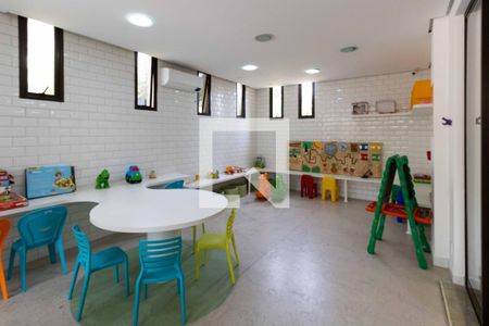 Apartamento para alugar com 125m², 2 quartos e 2 vagasÁrea comum