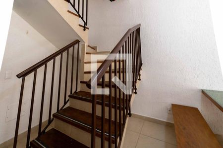 Apartamento para alugar com 125m², 2 quartos e 2 vagasEscada