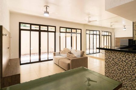 Apartamento para alugar com 125m², 2 quartos e 2 vagasSala