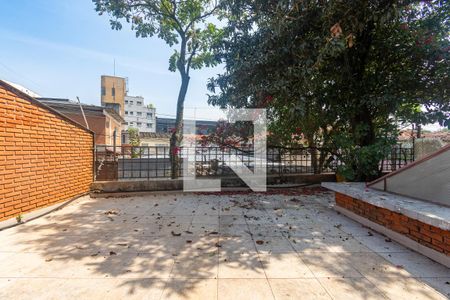 Casa para alugar com 206m², 3 quartos e 2 vagasTerraço