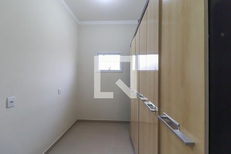 Casa de condomínio à venda com 270m², 3 quartos e 3 vagas Casa de condomínio à venda com 270m², 3 quartos e 3 vagasSuíte