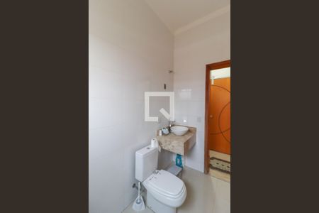 Casa de condomínio à venda com 270m², 3 quartos e 3 vagas Casa de condomínio à venda com 270m², 3 quartos e 3 vagasSuíte