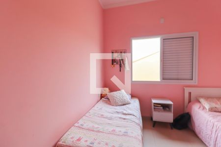 Casa de condomínio à venda com 270m², 3 quartos e 3 vagas Casa de condomínio à venda com 270m², 3 quartos e 3 vagasQuarto 3