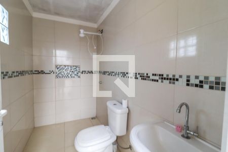 Casa de condomínio à venda com 270m², 3 quartos e 3 vagas Casa de condomínio à venda com 270m², 3 quartos e 3 vagasBanheiro