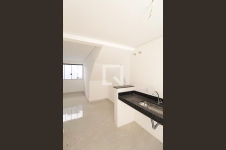 Apartamento à venda com 75m², 3 quartos e 2 vagasCozinha